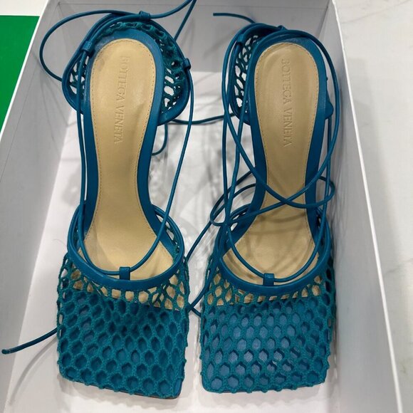 Bottega Veneta Blue Mesh Lace-Up Heels - Picture 2 of 5